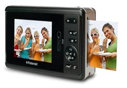 Polaroid photography is back from the dead! 5