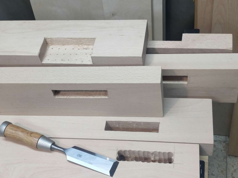 Building a Roubo Workbench 10