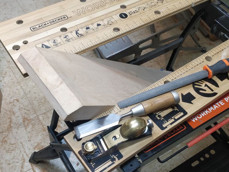Building a Roubo Workbench 32