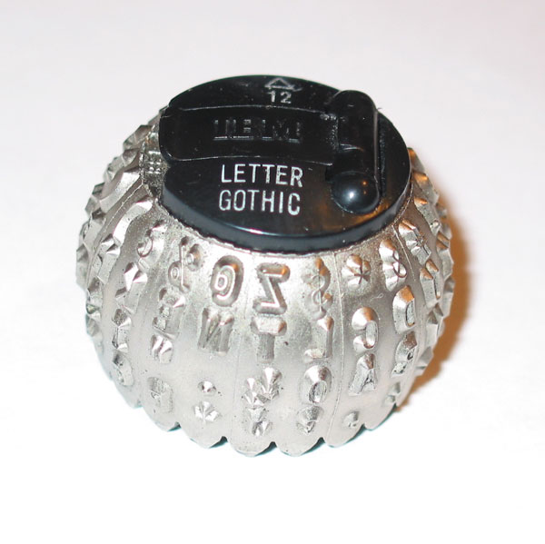 IBM Selectric golf ball font element