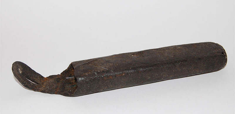 Leather case of Everard gauging rule