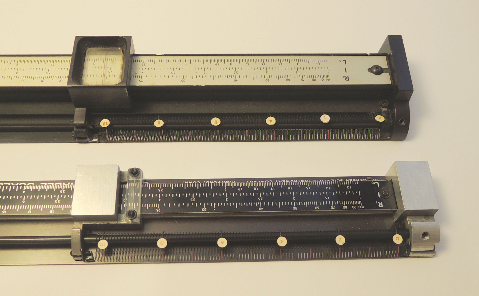 The Gerber and Datascaler variable scales - close up