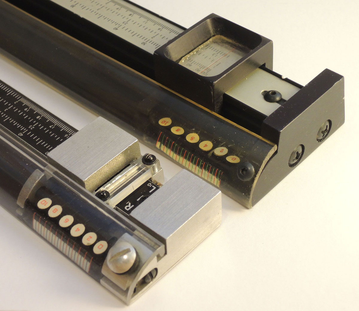 The Gerber and Datascaler variable scales - close up