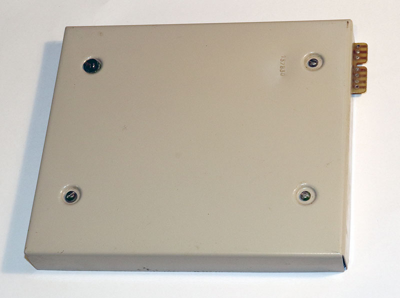 A delay line memory module