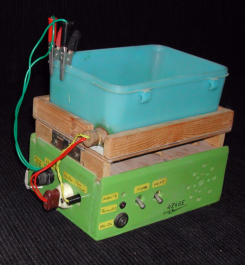 Circuit board etching bath
