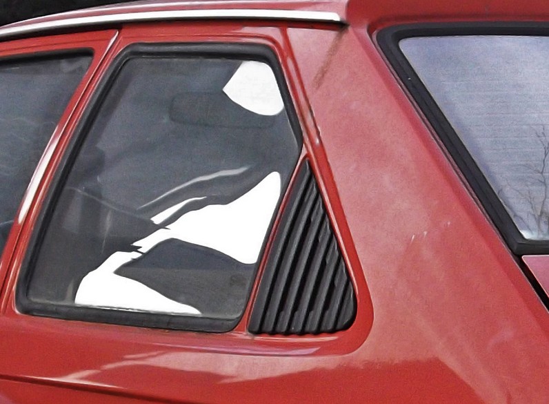 Rear vent on Opel Kadett