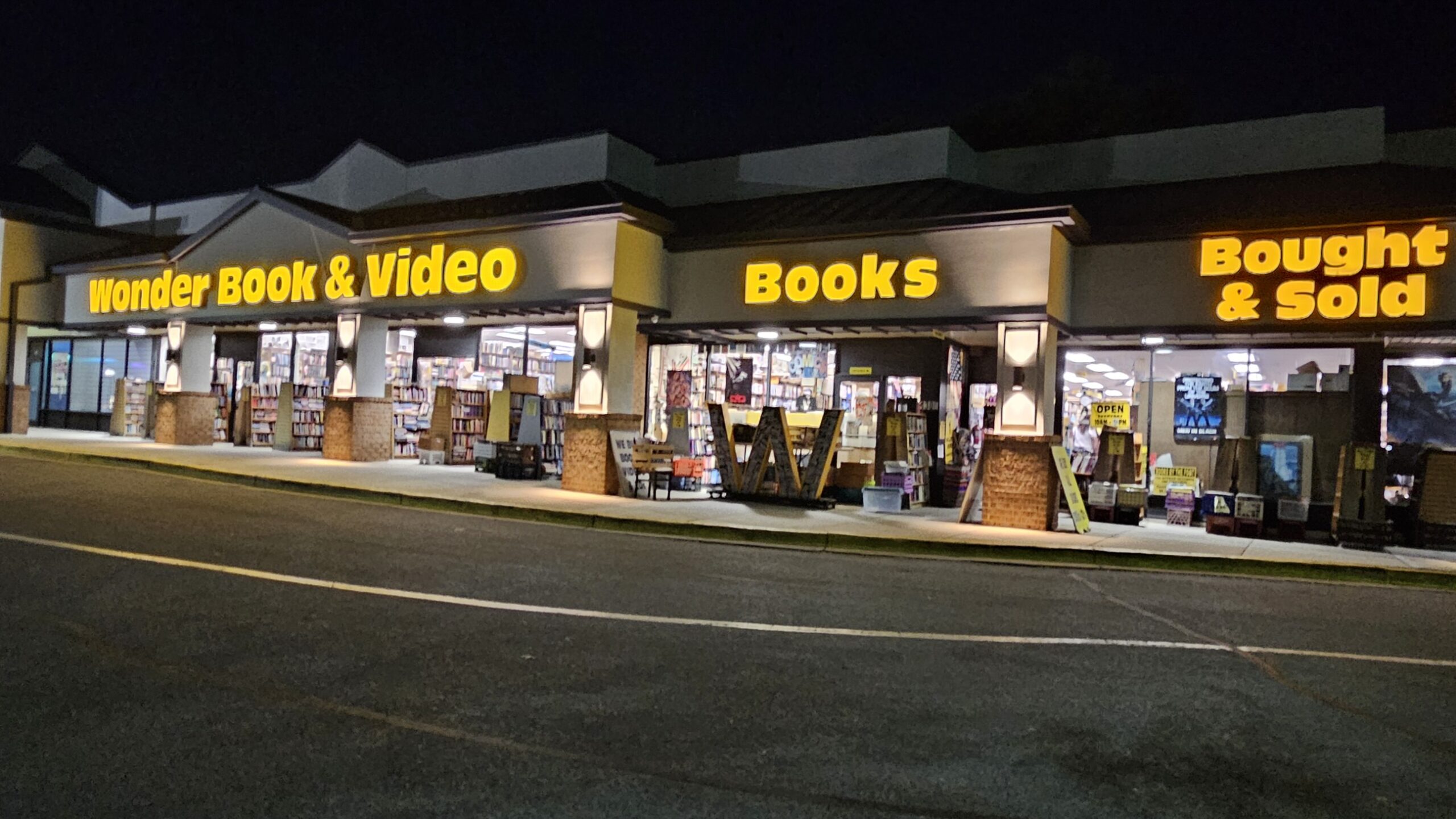 Wonder Book & Video, Frederick, MD