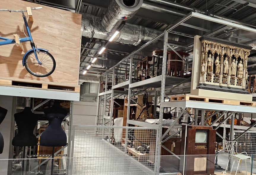 Wonderful chaos 7 The V&A East Storehouse