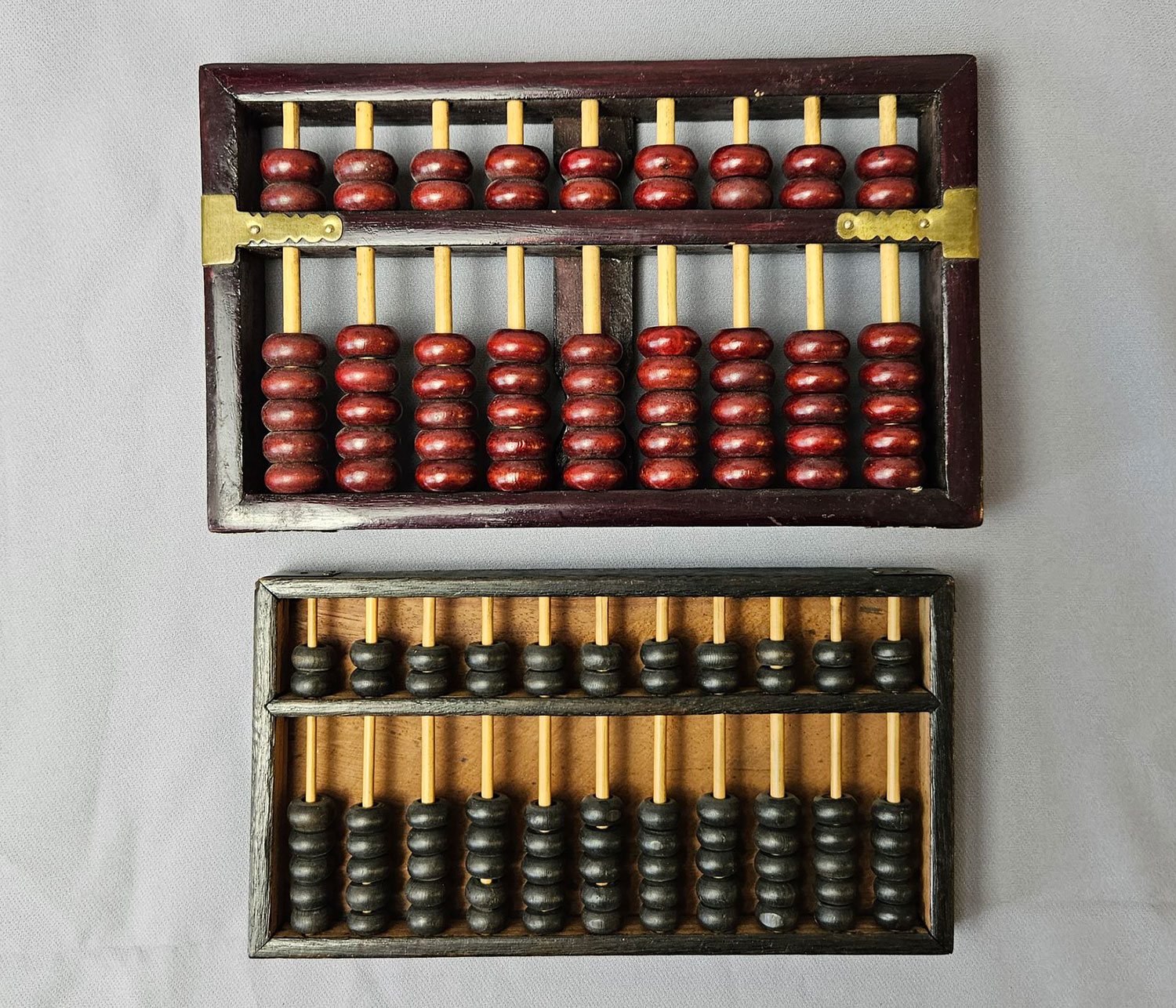 Beads, beads, and more beads! 1 Two suanpans
